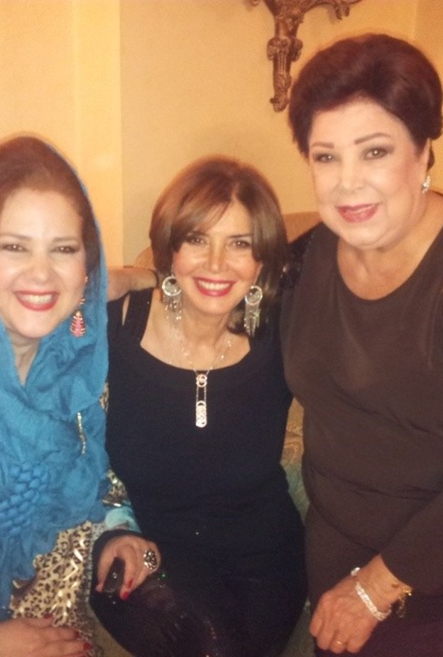 رجاء الجداوي وميرفت أمين ودلال عبد العزيز