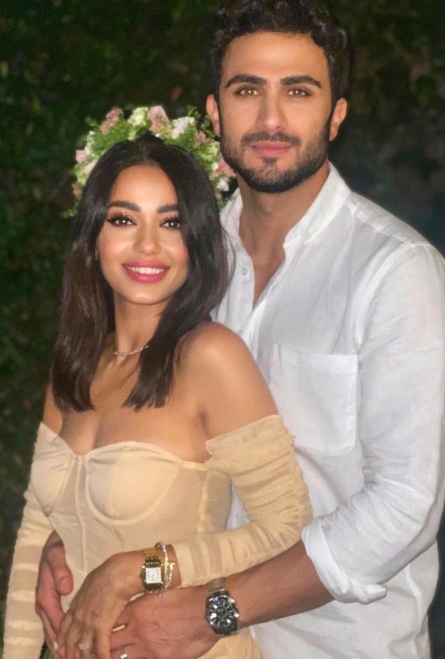 رحمة رياض والكسندر علوم -صورة من حساب الكسندر علوم انستجرام