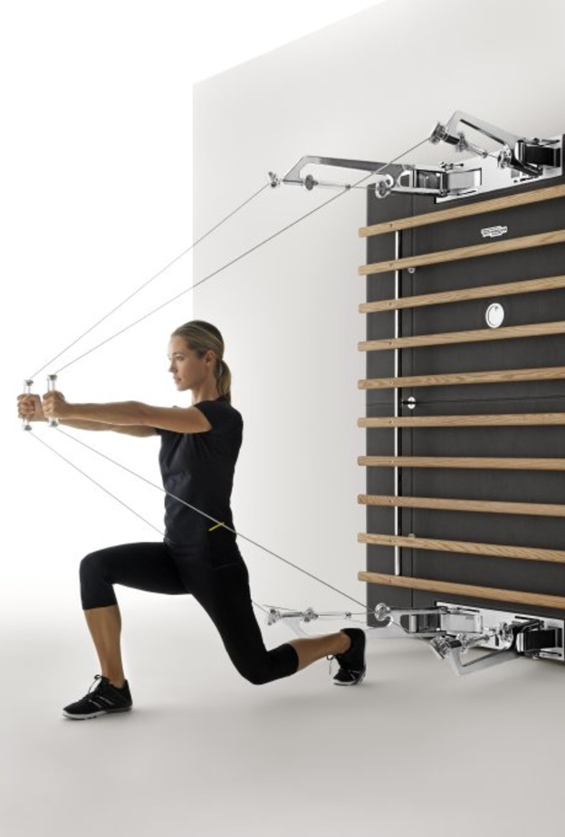 كينيزس برسونال 200 تمرين في جهاز بمساحة متر مربّع واحد