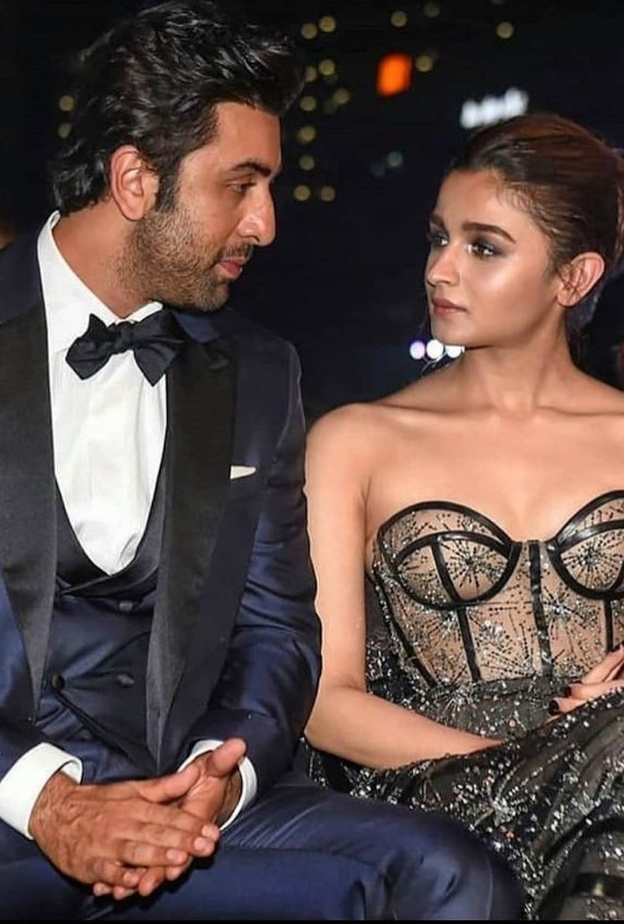  عليا بهات ورانبير كابور سيتزوجان هذا العام