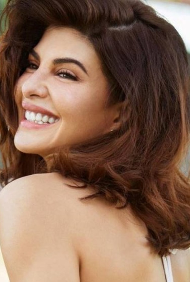 نجوم ومشاهير بوليوود يهنئون جاكلين فيرنانديز بعيد ميلادها 36