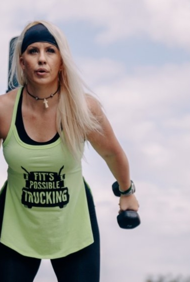  أفضل التمارين الرياضية الفعالة لتنحيف الخصر والجوانب