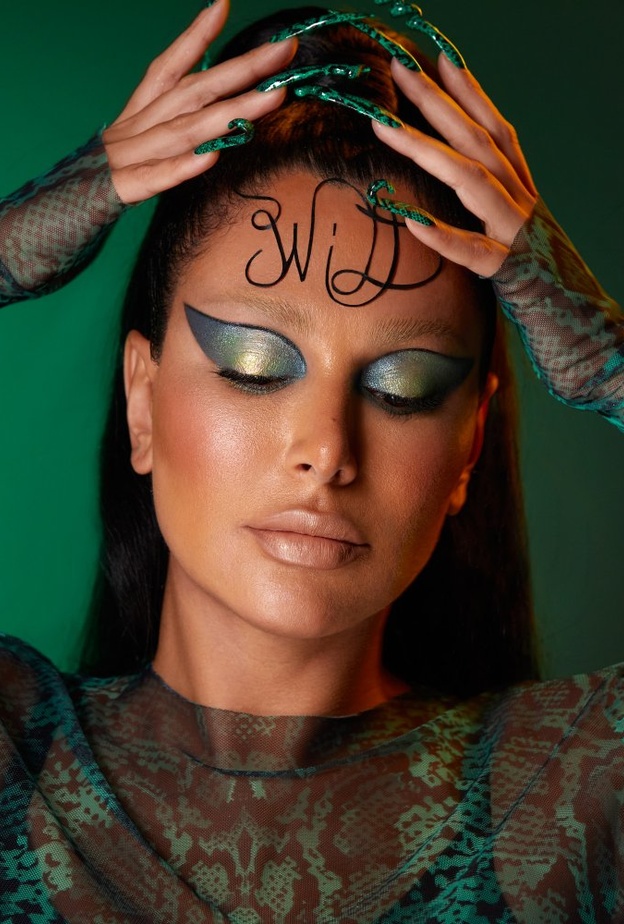 ظلال عيون WILD OBSESSIONS من HUDA BEAUTY