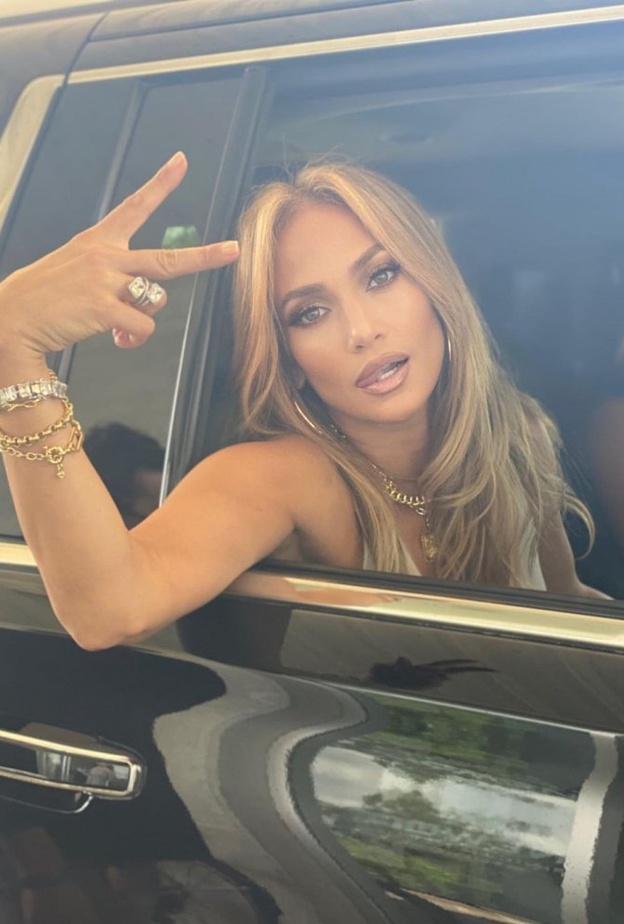 جينيفر لوبيز Jennifer Lopez