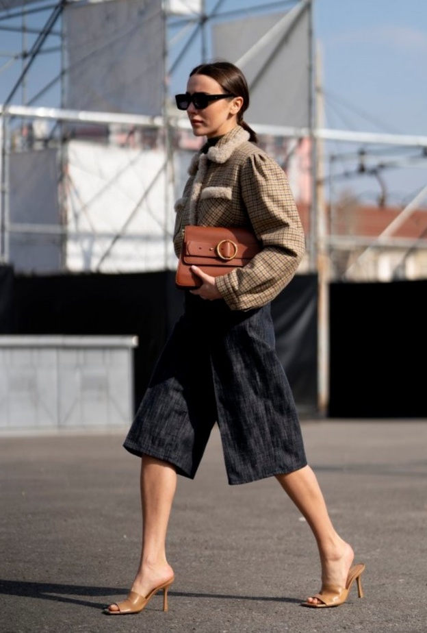 افكار تنسيق الشورت الطويل موضة هذا الموسم