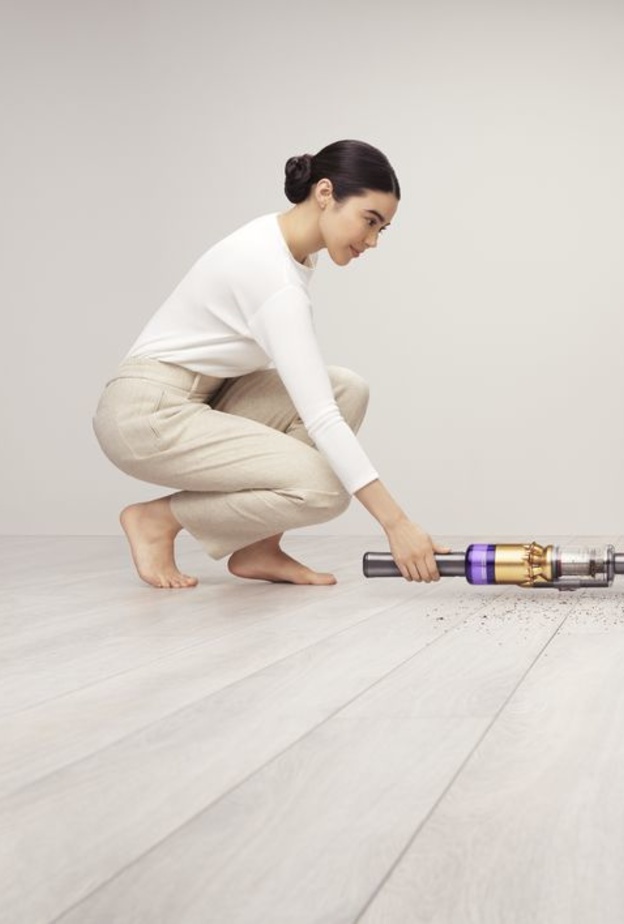 مراجعة مكنسة Dyson Omni-glide