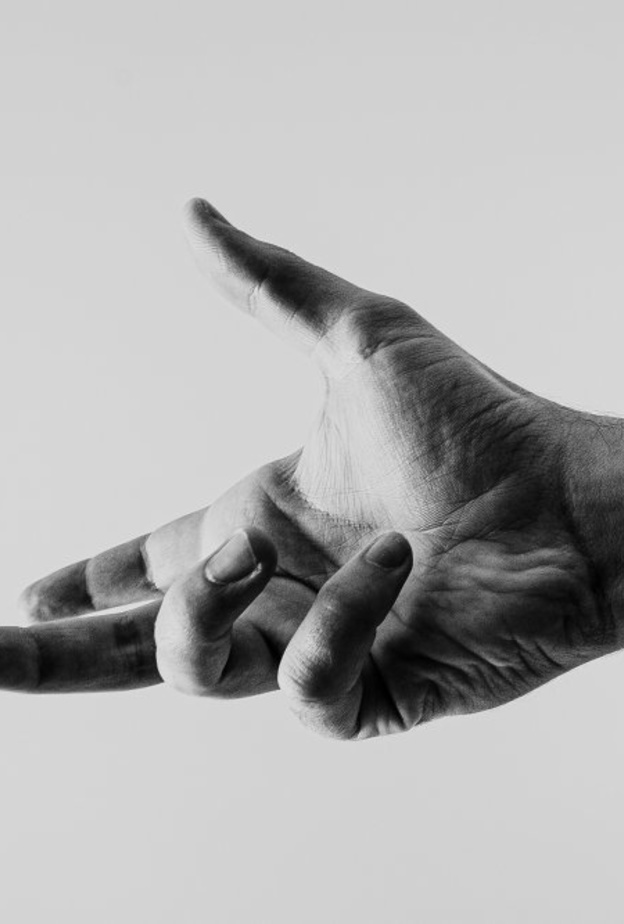 ما هو التهاب وتر الابهام وماهي اعراضه