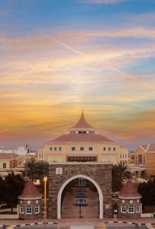 ديفيد كوك، كبير مسؤولي التعليم في مجموعة مدارس ريبتون في الإمارات العربية المتحدة 