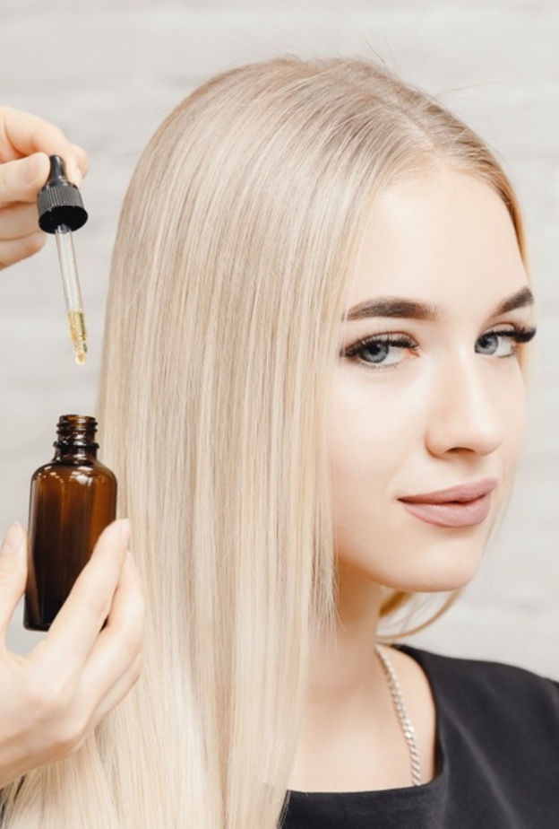 نصائح ذهبية عند استخدام الزيوت الطبيعية للعناية بالشعر