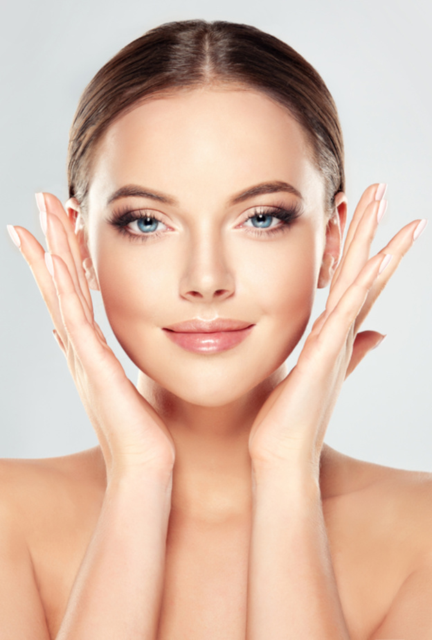 مادة نصائح جمالية عند استخدام سكراب القهوة والكاكاو لتهدئة