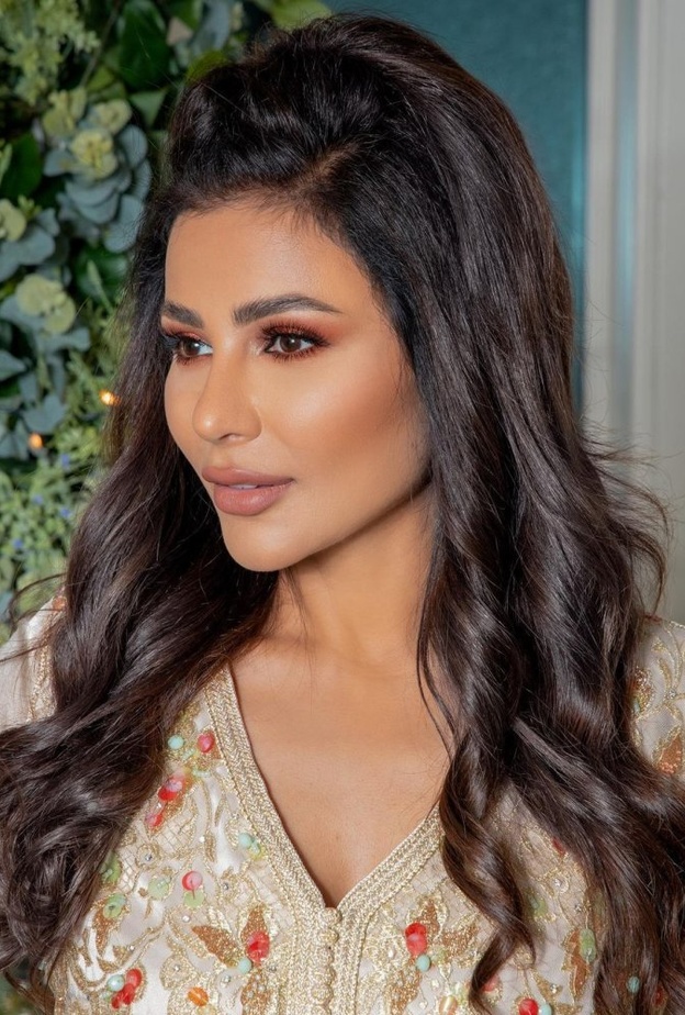 أجمل تسريحات الشعر الطويل