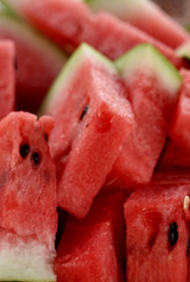  تأثير فوائد تناول البطيخ على ضغط الدم والكوليسترول