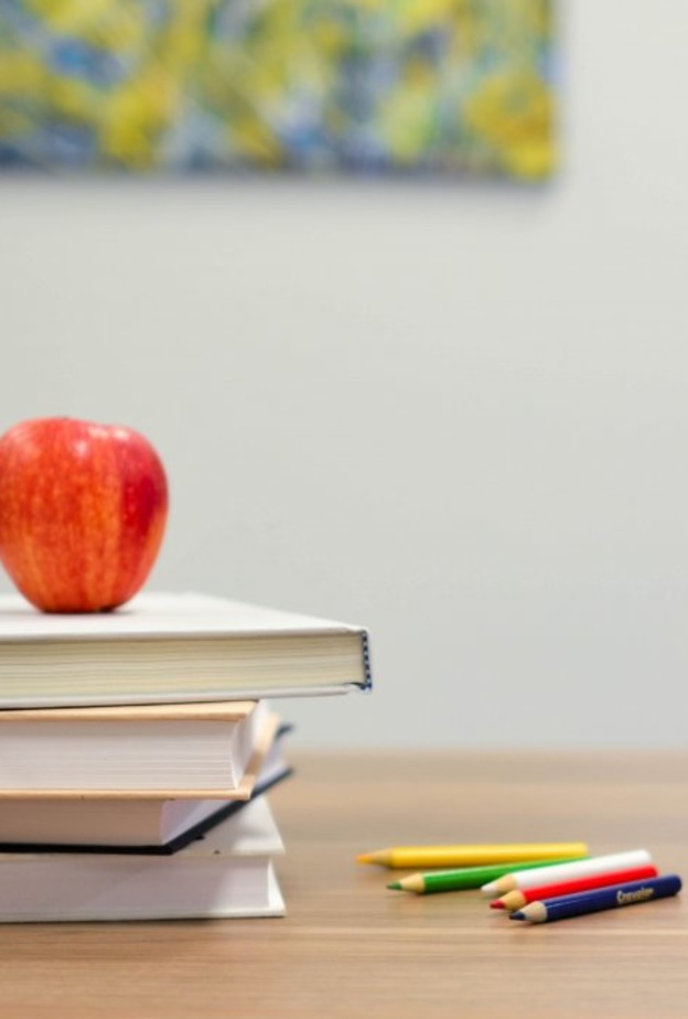 على أبواب العام الدراسي في الإمارات.. مهلة 30 يومًا للطلاب لأخذ اللقاح  