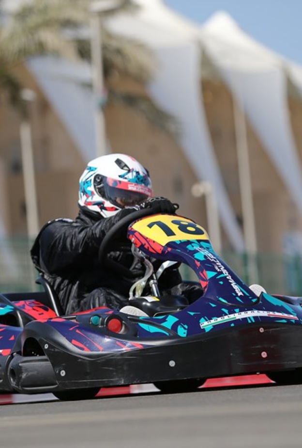  حلبة ياس تحتفل بيوم المرأة الإماراتية بتنظيم بطولة كارتينج للسيدات - المصدر وكالة الأنباء الإماراتية