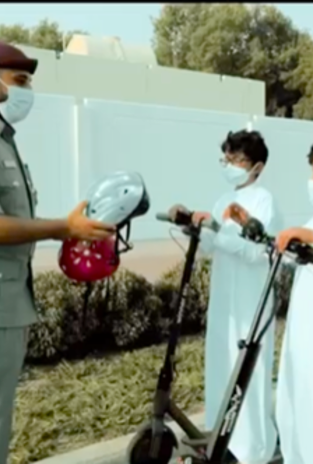 "سلامة الطفل" تتعاون مع "شرطة الشارقة" للتوعية بمعايير السلامة عند قيادة الدراجات الكهربائية