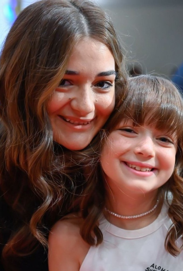 تكريم ابنة الفنان أحمد زاهر