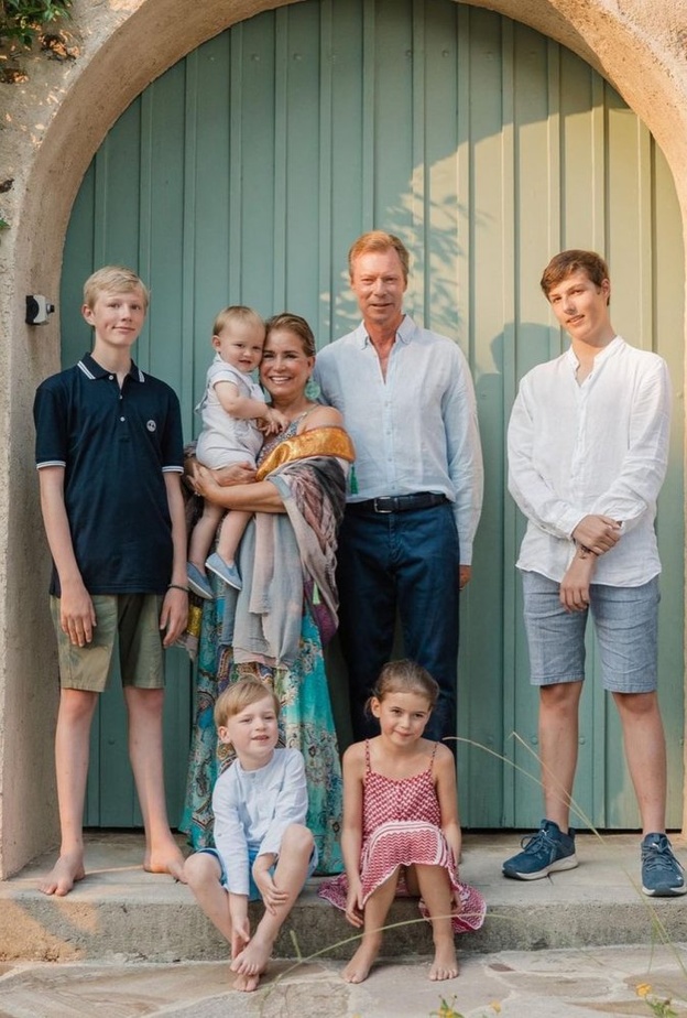 صور من عطلة العائلة الحاكمة لإمارة لوكسمبورغ