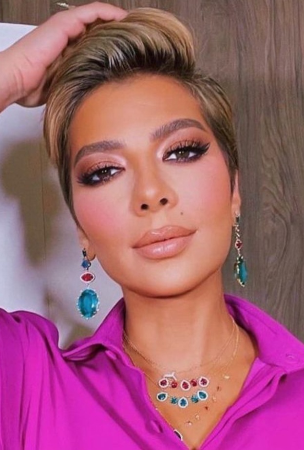 أبرز تسريحات شعر ومكياج النجمات هذا الأسبوع من الأجمل