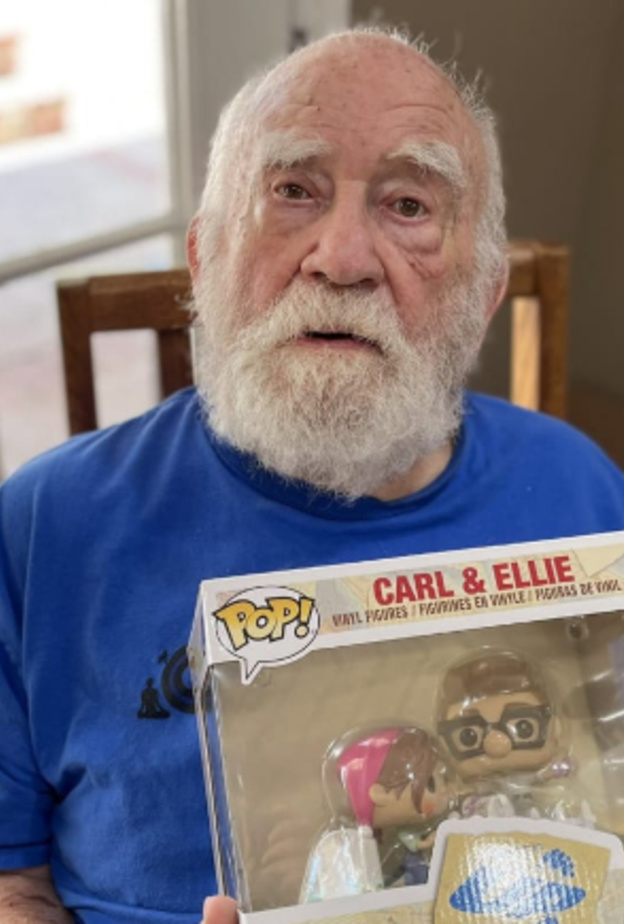 وفاة الممثل الأمريكي إد أسنر نجم مسلسل The Mary Tyler Moore Show عن عمر 91 عاما