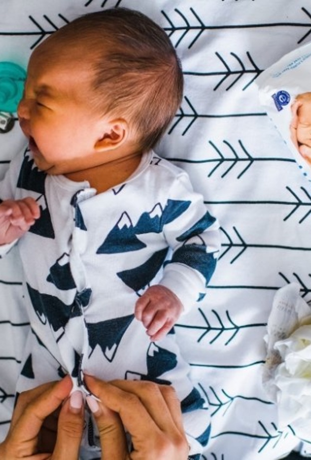 استطلاع: الأمهات في الإمارات يكشفن عن "أكبر التحديات" التي مررن بها في سنوات الأمومة الأولى