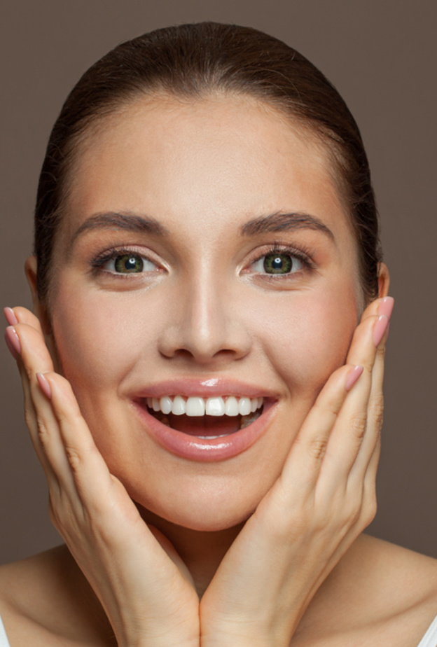 خلطات شد بشرة الوجه بالخميرة الفورية وطرق استخدامها