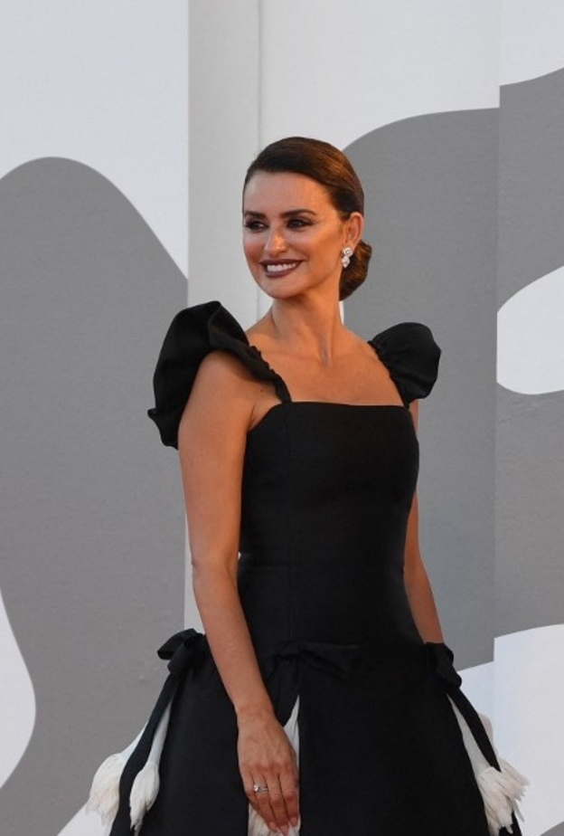 بينيلوبي كروز