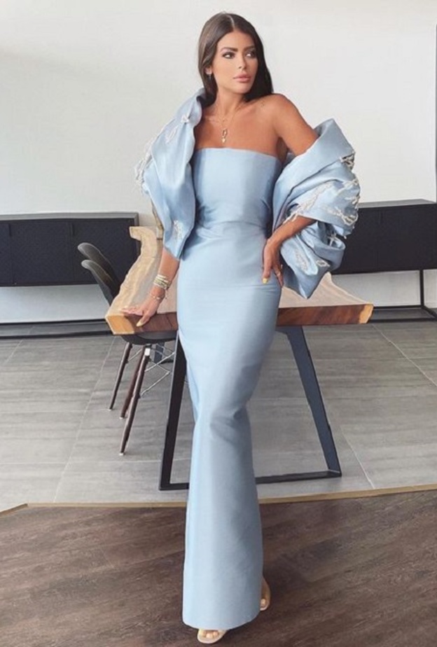  فساتين خطوبة باللون الازرق @fozaza