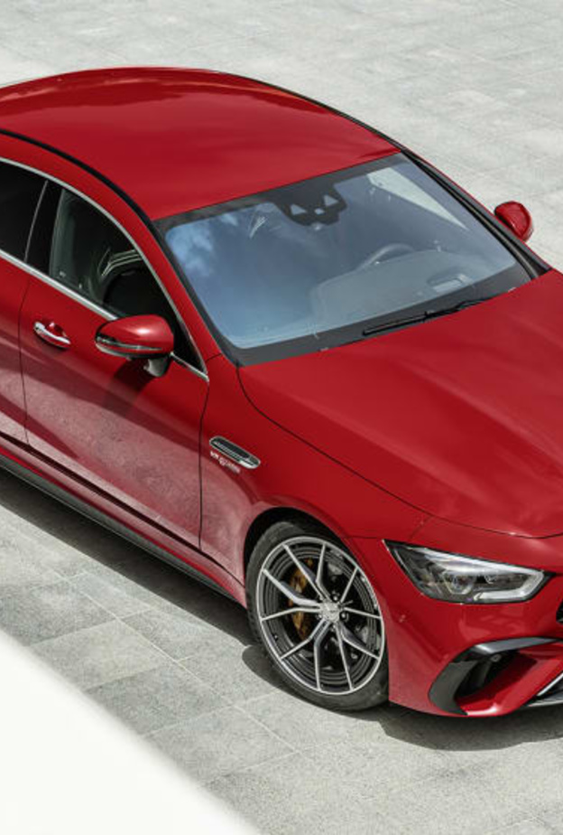 مرسيدس AMG تكشف عن سيارة GT 63 إي بيرفورمانس
