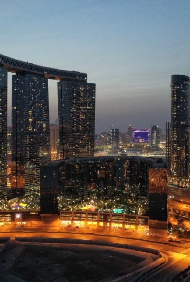  إلغاء الحجر الصحي لجميع المطّعمين القادمين إلى أبوظبي من خارج الإمارات