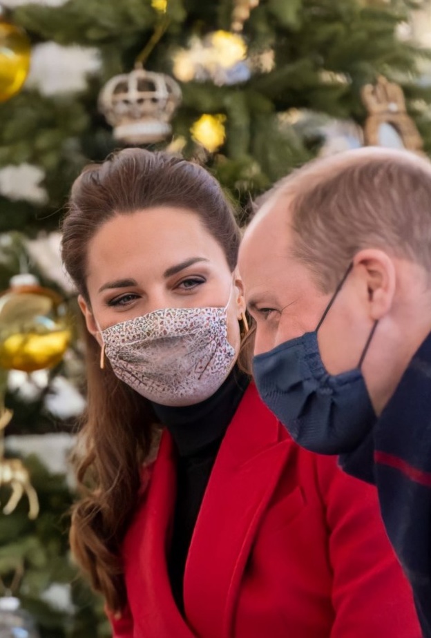 الأمير وليام وزوجته يصحبان أطفالهما إلى رحلة عائلية أخيرة قبل بدء الدراسة