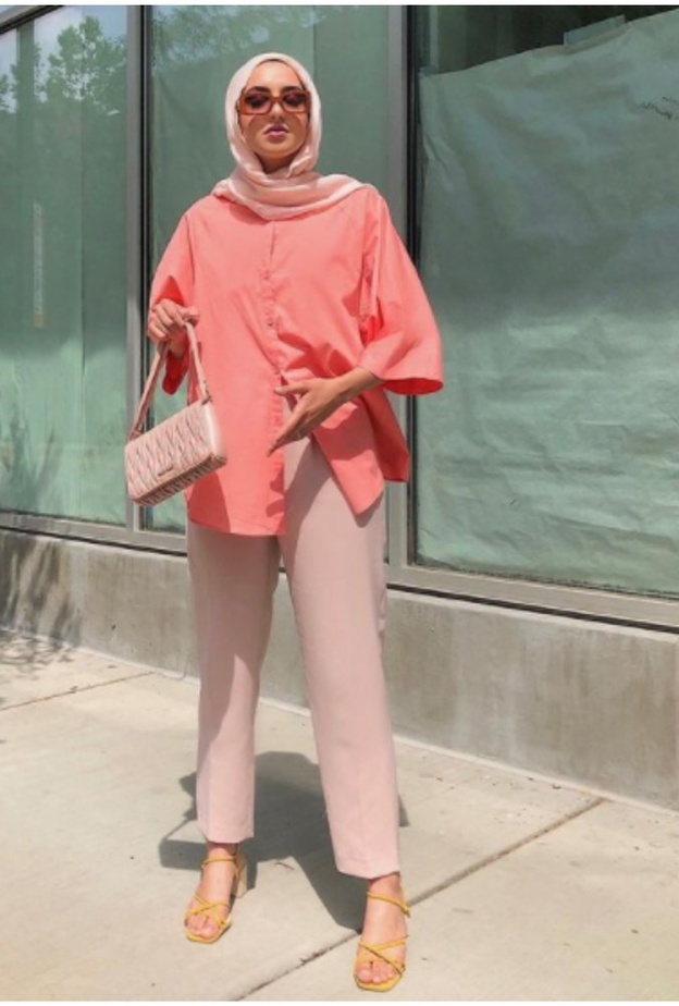 افكار تنسيق البنطلون الواسع للمحجبات على طريقة سمر البرشا