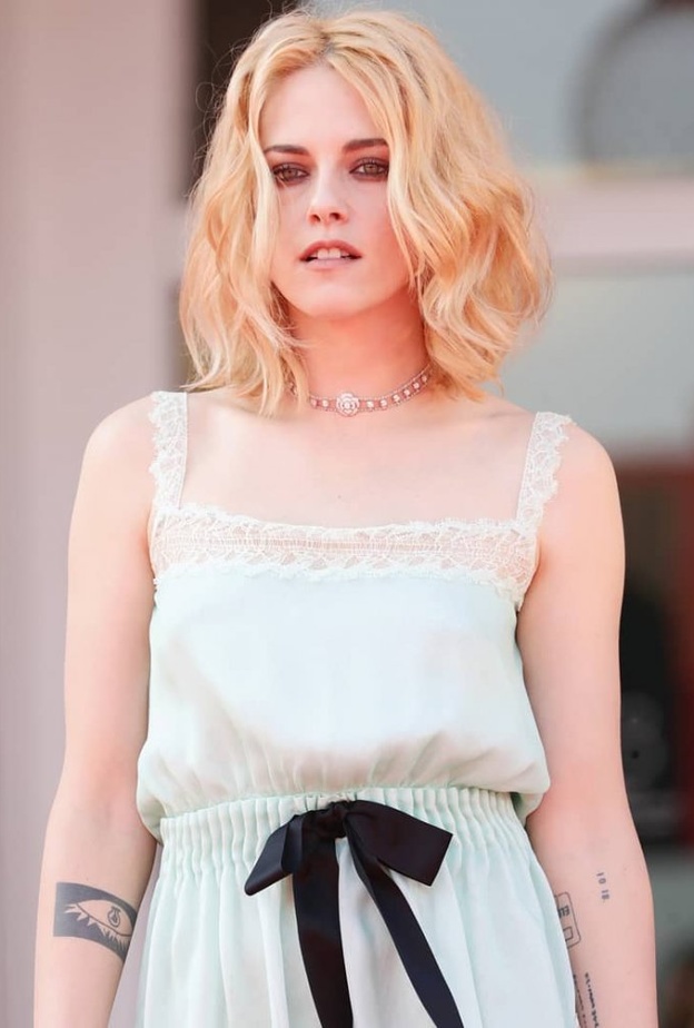 كريستين ستيوارت تتبرع لجمعيات دعمتها الأميرة الراحلة ديانا بعد قيامها بدور ديانا