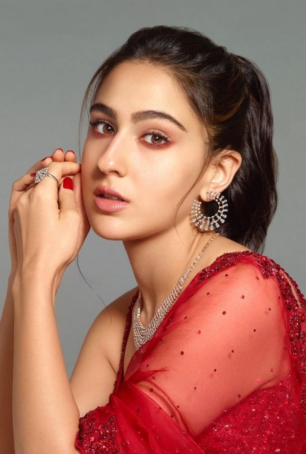 سارة علي خان