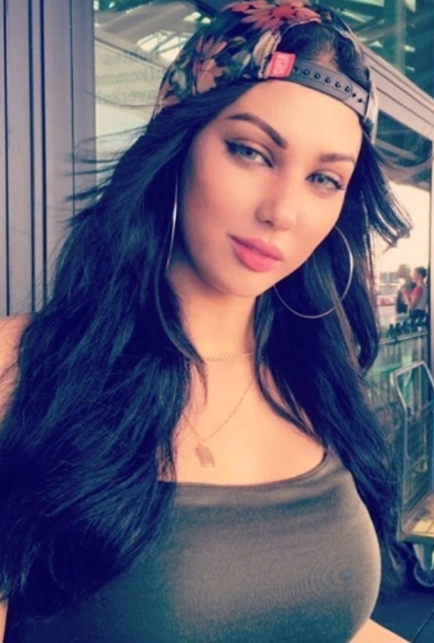 ابتسام تسكت