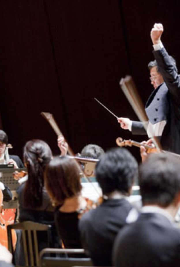 الحفل يقام الخميس 13 أبريل (8 إلى 9:30 مساء) 