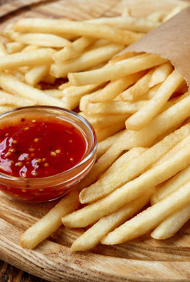 تغليف الوجبات السريعة بالورق يمكن ان يسبب السرطان