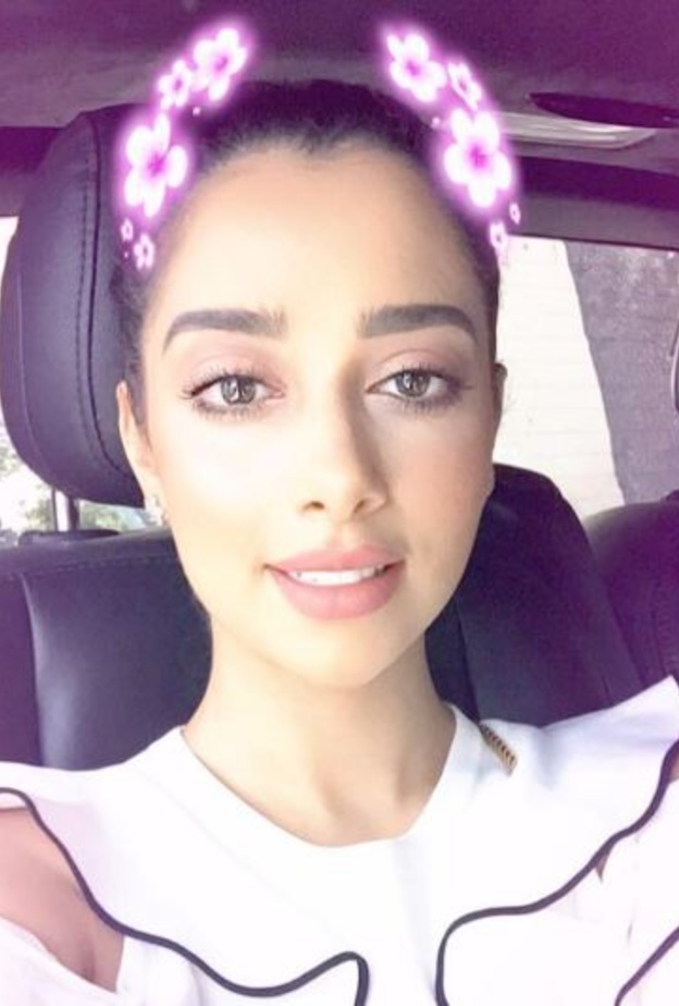 بلقيس تعاتب والدها