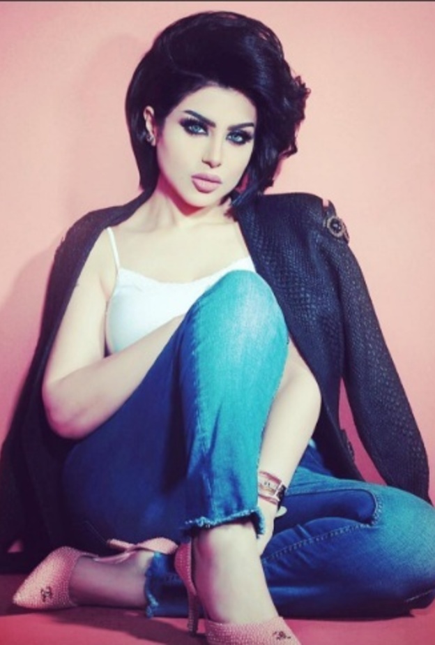 حليمة بولند لوك جديد