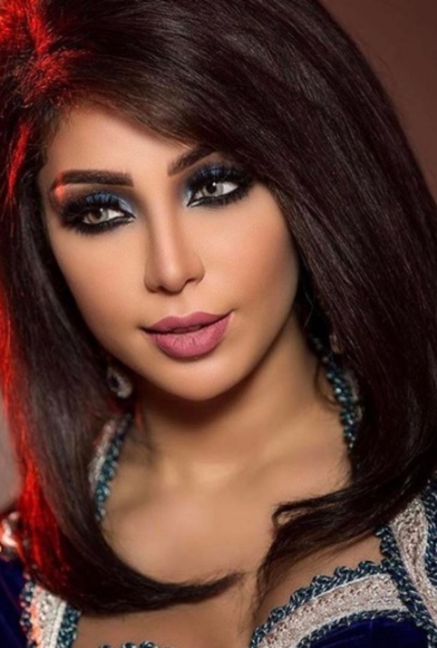 دنيا بطمة حامل 2017