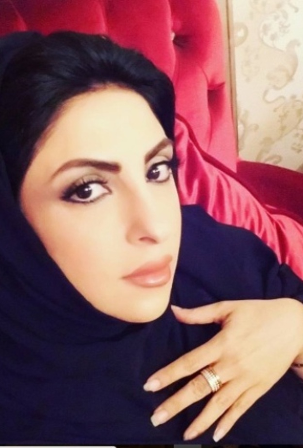 زينب العسكري