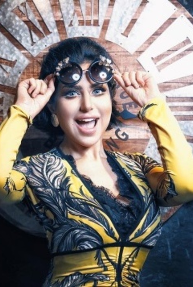 حليمة بولند بجلسة تصوير 2016