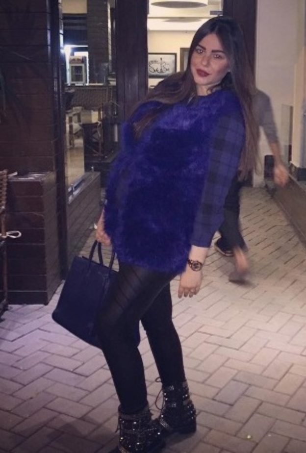 شهد رمزي حامل