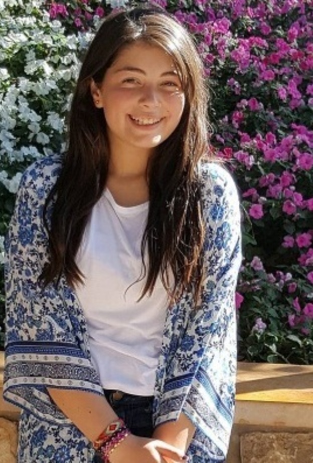 ابنة احمد زاهر