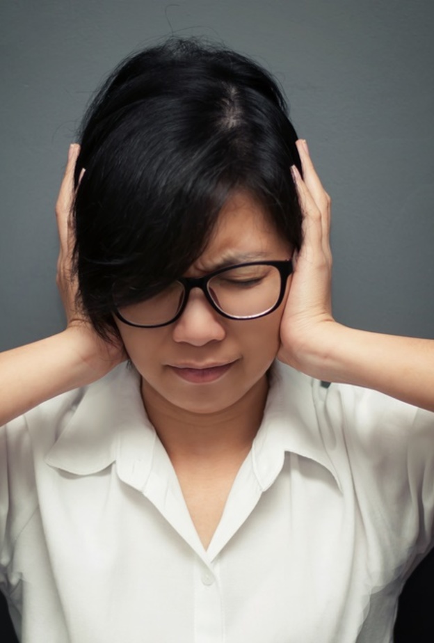 علاقة قصر النظر بالاكتئاب