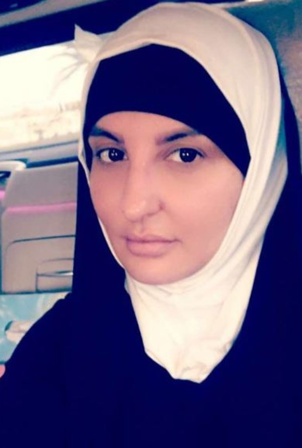 شذى حسون في العمرة