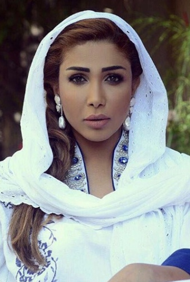 اروى بالحجاب