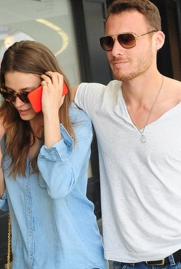 سيريناي ساريكايا وكرم بورسين