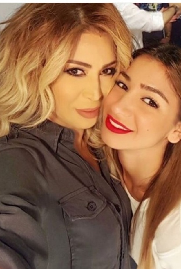 نوال الزغبي وابنتها تيا