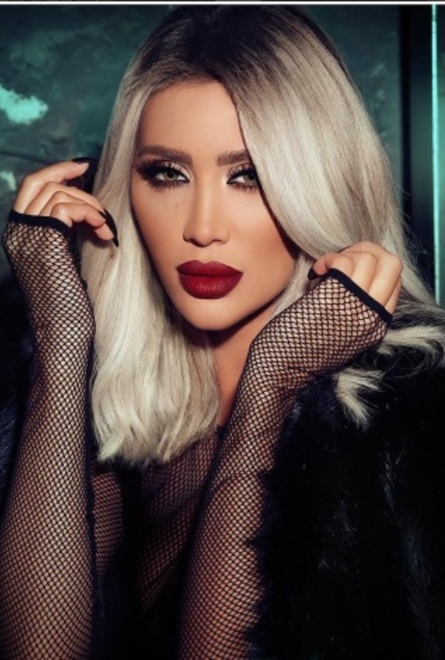 مايا دياب 35