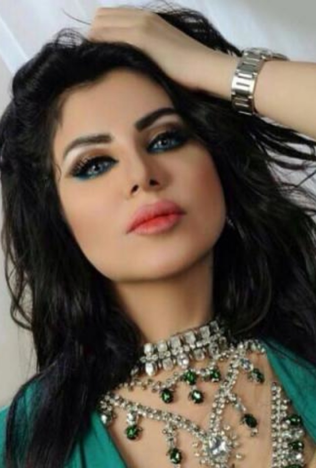 حليمة بولند